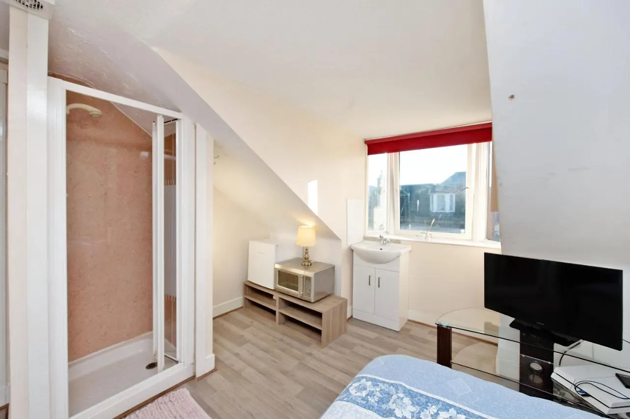 Villa Grand Mansion 9 Beds Sleeps 17 Parking - Groups Aberdeen Reino Unido